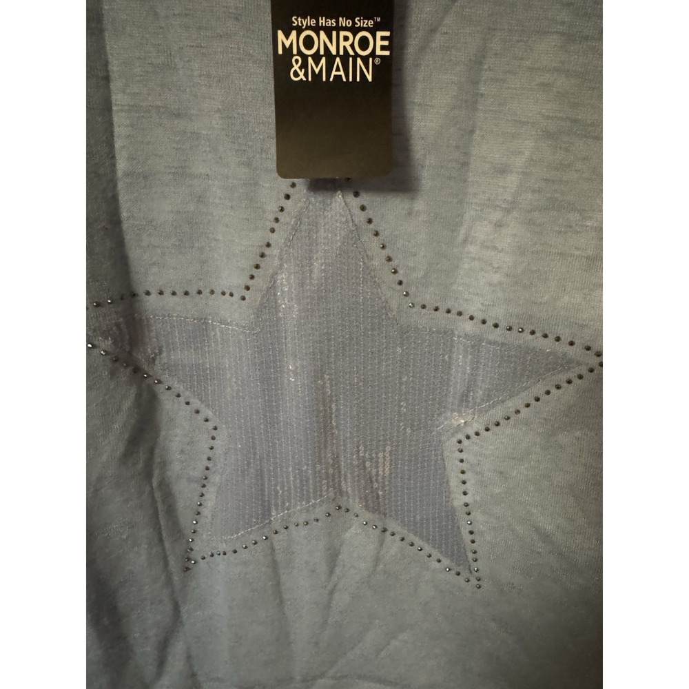 Monroe And Main Blue And White Layered Top With Sequin‎ Star Design Size XL